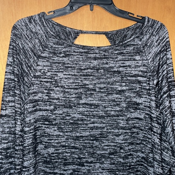 •ZELOS•MARBLED BLACK/GRAY LONG SLEEVE OPEN BACK HACCI KNIT TOP SIZE LARGE EUC - Picture 7 of 12